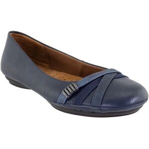 EUROSOFT WOMEN'S SHAINA Flat Shoe. navy / size 10M